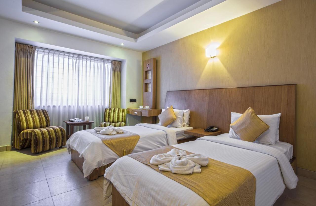 Hotel The Castello Residency Coimbatore Exterior foto